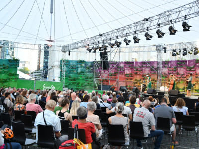 Konzert Zucchini Sistaz