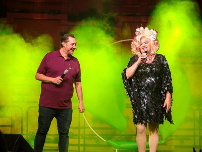 Benefiz CSD: Mirko Reeh, Tante Gladice